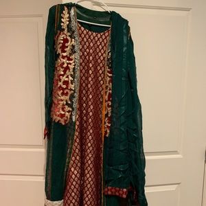 Pakistani Indian 4 Piece Suit